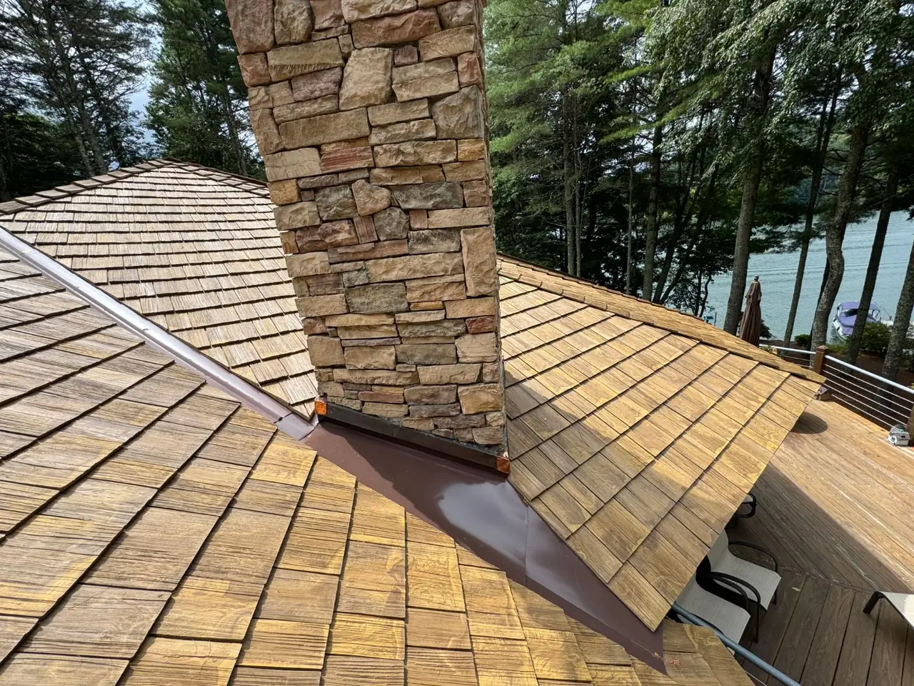 Brava Synthetic Shake: New Cedar
